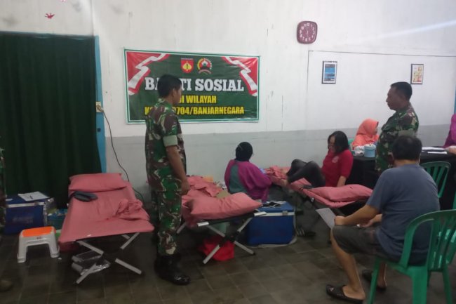 Koramil 04 Karangkobar Menggelar Bakti Sosial Donor Darah